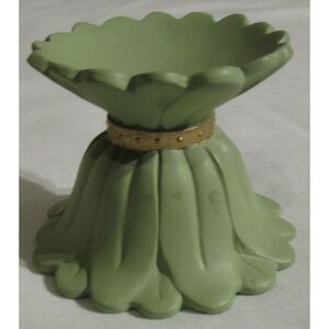 Seasons treasurers egg collection Avon 1994 floral bouquet egg holder